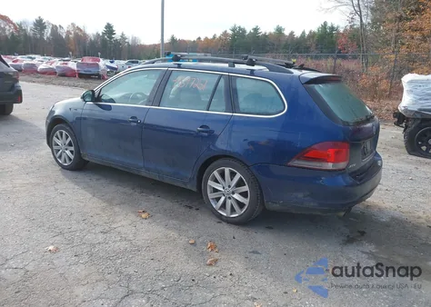 2011 Volkswagen Jetta Sportwagen 2.0L Tdi from USA, damaged, VIN 3VWPL7AJ5BM673045